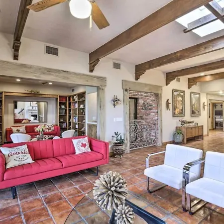 552 Large 3 Bedroom In A Neighborhood